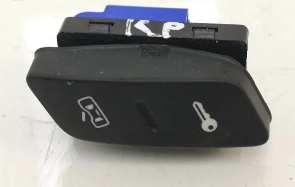 Volkswagen Jetta V Central locking switch button 1K0962125