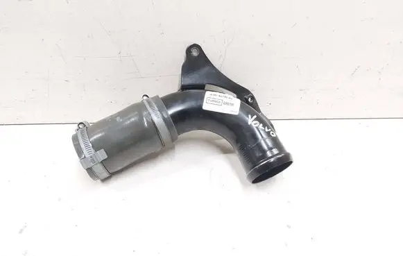 Volvo V50 Intercooler hose/pipe AV616C750AC D05WE 126358
