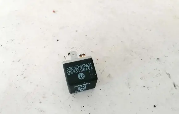 Volkswagen New Beetle Other relay 141951253b