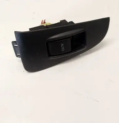 Toyota Avensis T250 Electric window control switch 7427205020