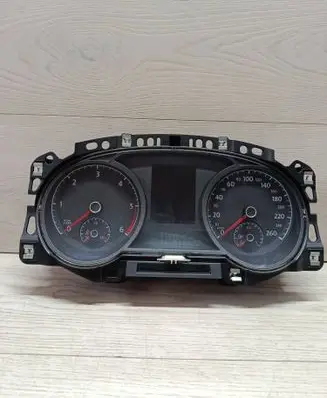 Volkswagen Golf VII Speedometer (instrument cluster) 5G1920741 1455030098 VDD02414