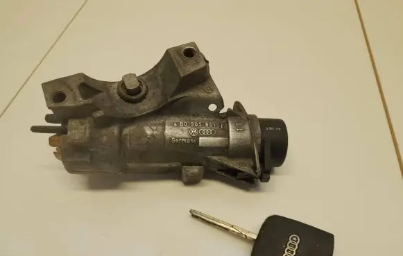 Audi A6 S6 C5 4B Ignition lock contact 4B0905851B