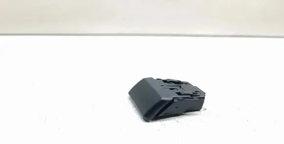 BMW X5 E70 Glove box opening button 6949309