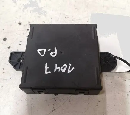 Chrysler Grand Voyager V Door control unit/module 00404002B2 SW070611
