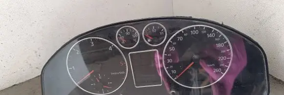 Audi A4 S4 B5 8D Speedometer (instrument cluster) 8D0919861F K1100053