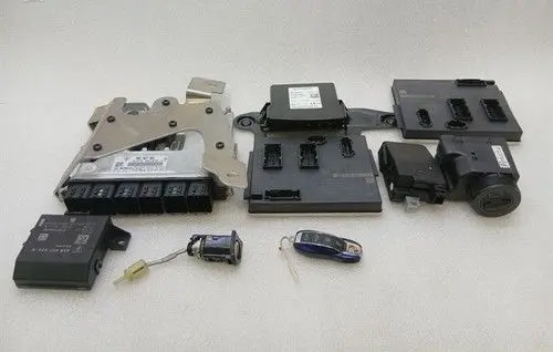 Porsche 718 Cayman 982 982c Engine ECU kit and lock set 982907401