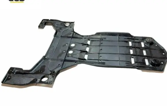 Lexus IS 220D-250-350 Engine splash shield/under tray 51442-30150