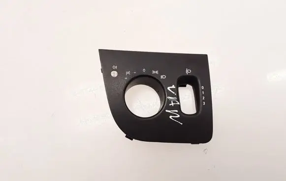 Mercedes-Benz Vaneo W414 Light switch 4146800817