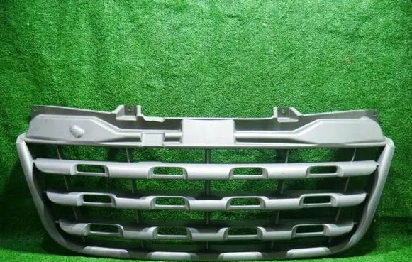 Renault Master III Front bumper upper radiator grill 623100236R