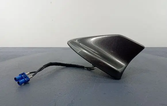 Ford Puma Aerial GPS antenna LCPT-19K351-BD