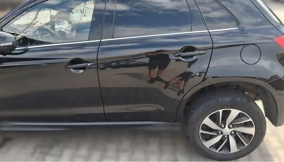 Rear door