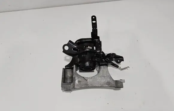 Toyota Sienna XL40 IV Engine mount bracket 12305F0150 12341F0010