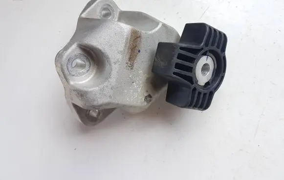 Polestar 2 Engine mount bracket 32298843