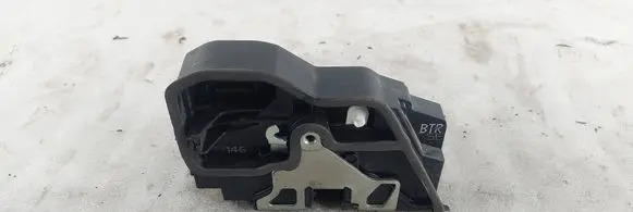BMW 5 E60 E61 Front door lock 7202146 A046998