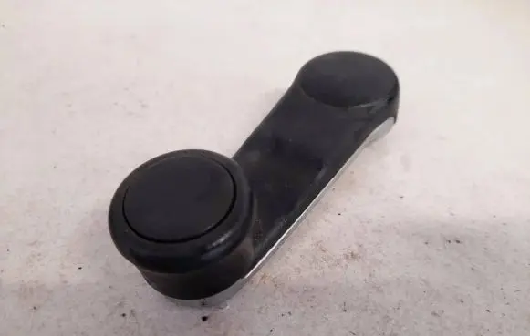 Audi 80 90 B3 Front door window winding handle 