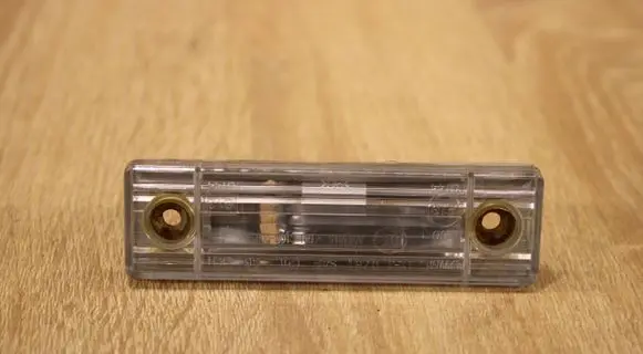 Chevrolet Orlando Number plate light