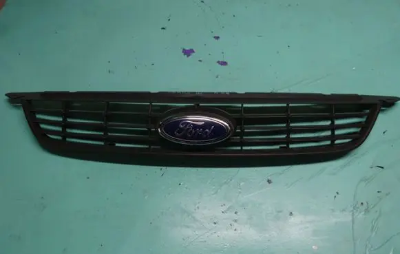Ford Focus Front grill