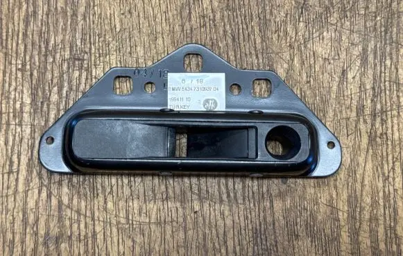 BMW 2 F22 F23 Convertible roof lock/latch 7310937 1994111D 6718
