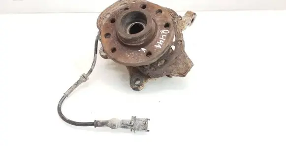Opel Meriva A Front wheel hub spindle knuckle