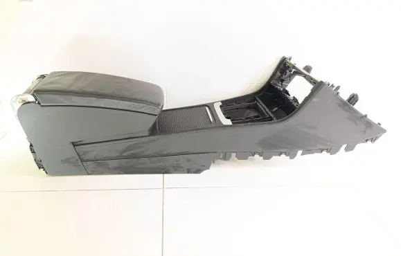 Volkswagen PASSAT B6 Armrest 3AB863241E