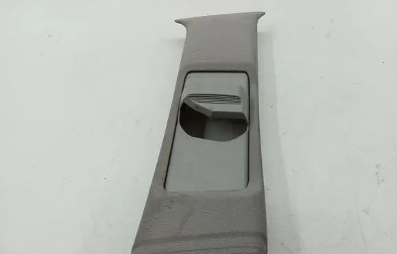 Mercedes-Benz C W203 (B) pillar trim (top) A2036901030