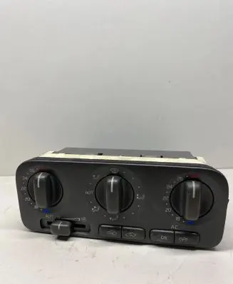Volvo S70 V70 V70 XC Climate control unit 9171551