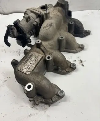 Ford Focus Intake manifold 4M5Q9424CD 097028 KKDA9D26959
