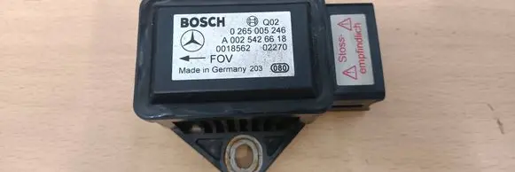 Mercedes-Benz C W203 ESP acceleration yaw rate sensor 0265005246 0018562 A0025426618