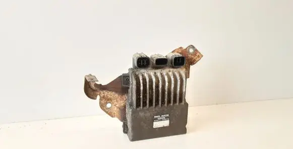 Toyota Avensis T250 Fuel injection control unit/module 8987120070 1310001371