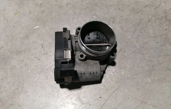 Audi Q5 SQ5 8R Throttle valve 06E133062G