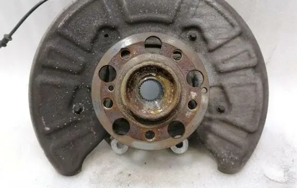 Mercedes-Benz C W205 Rear wheel hub A2053501614