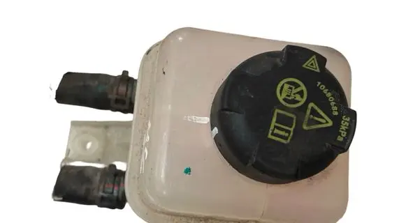 MG ZS Coolant expansion tank/reservoir 10563401