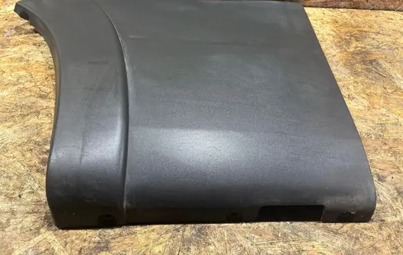 Rear bumper corner part panel trim