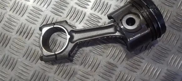 Opel Vectra B Piston with connecting rod