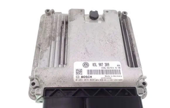 Volkswagen PASSAT CC Engine control unit/module 03L907309 0281015029