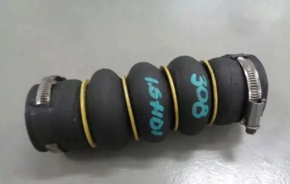 Peugeot 307 Intercooler hose/pipe