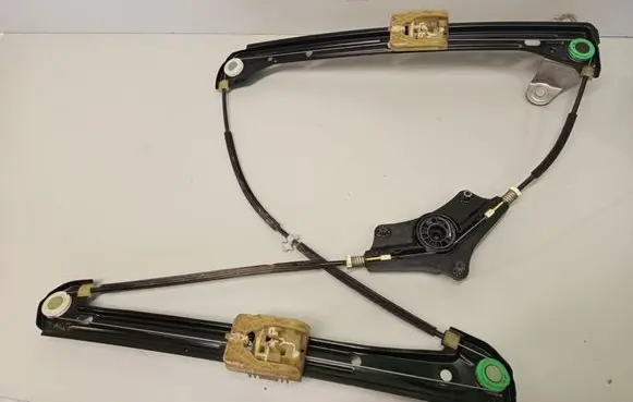 Volkswagen Golf VII Front window lifting mechanism without motor 5G4837462H