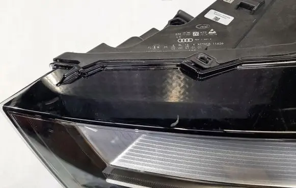 Audi Q7 4L Headlight/headlamp 4M0941033A