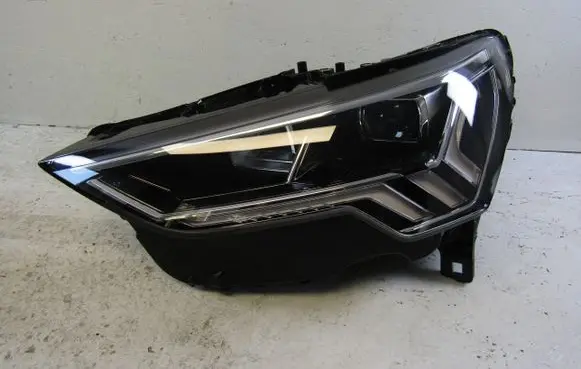 Audi RS Q3 Headlight/headlamp 83A941033