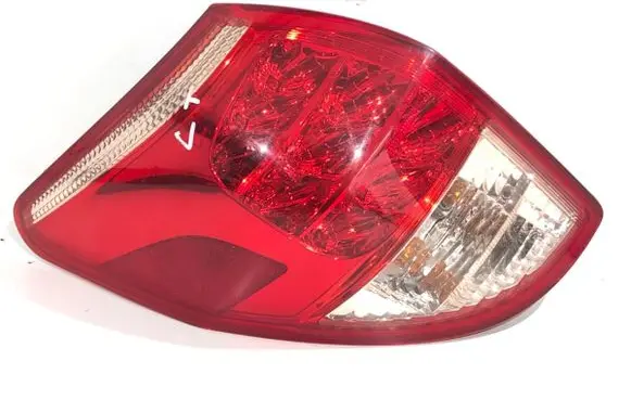 Toyota RAV 4 (XA30) Rear/tail lights