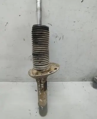 Skoda Octavia Mk2 (1Z) Front shock absorber/damper 
