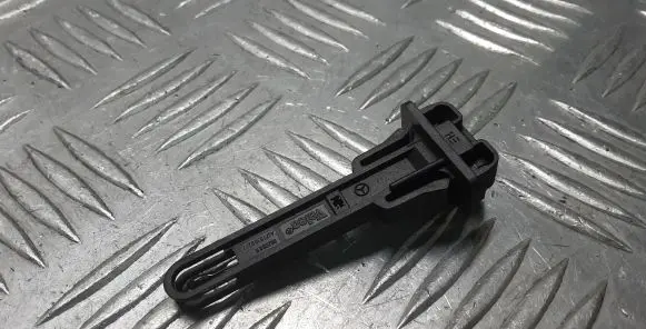 Mercedes-Benz B W245 Interior temperature sensor A1718300272