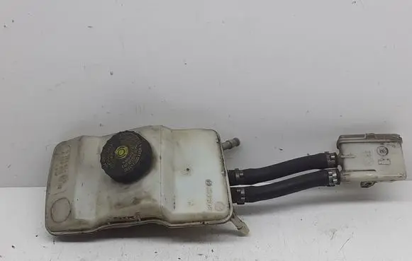 Mercedes-Benz Vito Viano W639 Brake fluid reservoir A6394300002 0204024726