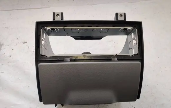Mercedes-Benz Sprinter W906 Cup holder A9066800558 A9068100028 9068100028