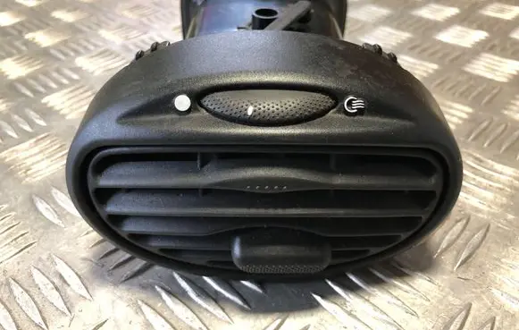 Ford Focus Dash center air vent grill 98AB19893BJW D1B1AR66ZA
