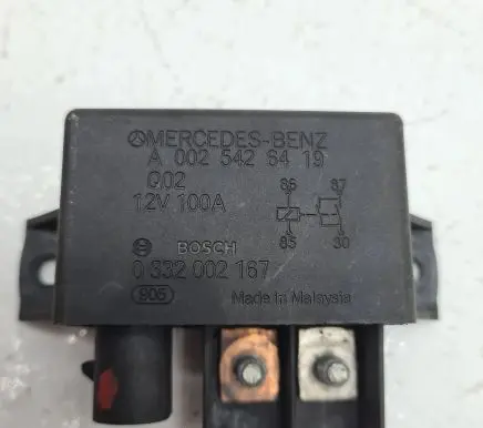 Mercedes-Benz ML W163 Charging relay A0025426419 0332002167 12M1000