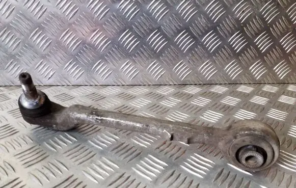 BMW 1 F20 F21 Front control arm 6852991
