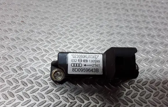 Audi A4 S4 B5 8D Airbag deployment crash/impact sensor 8D0959643B