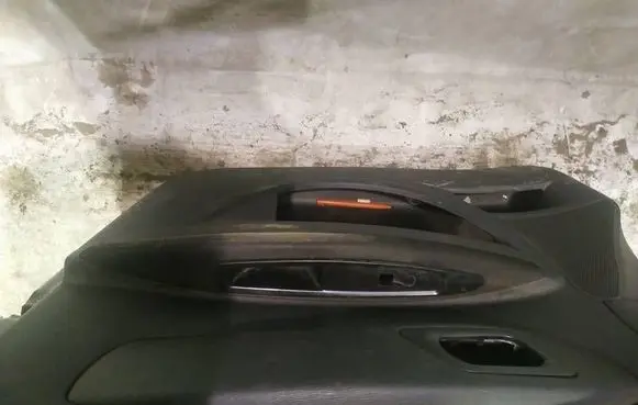 Citroen C4 I Front door card panel trim 