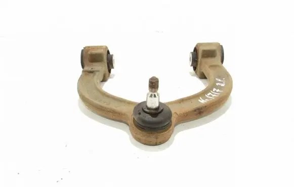 Mercedes-Benz E W211 Front lower control arm/wishbone 2113331201